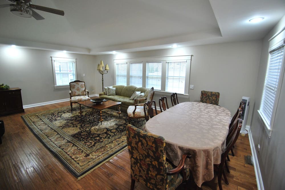 Photo of Others in Willowbrook