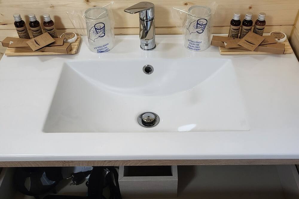 Photo of Bathroom in Venturada
