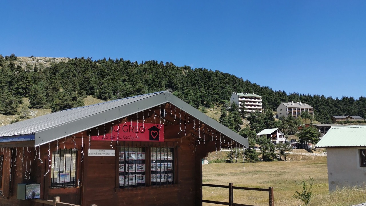 Photo of Outdoor in Greolieres les Neiges