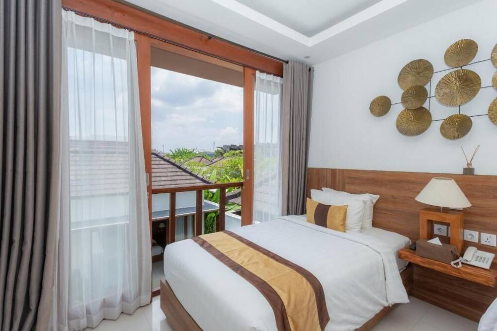 Photo of Bedroom in Sunset Road