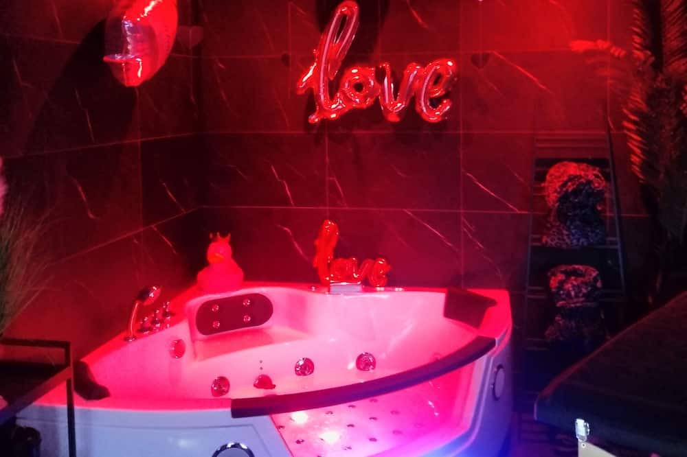 Photo of Others in Epernay