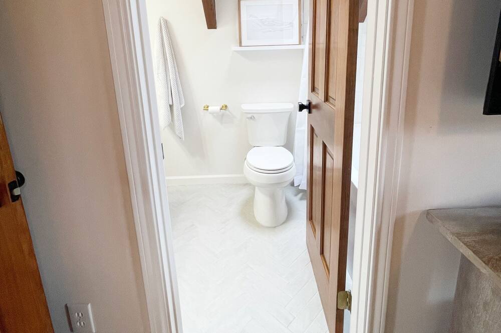 Photo of Bathroom in Weatherford