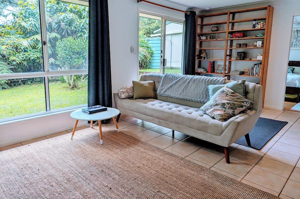 Photo of Others in Springbrook