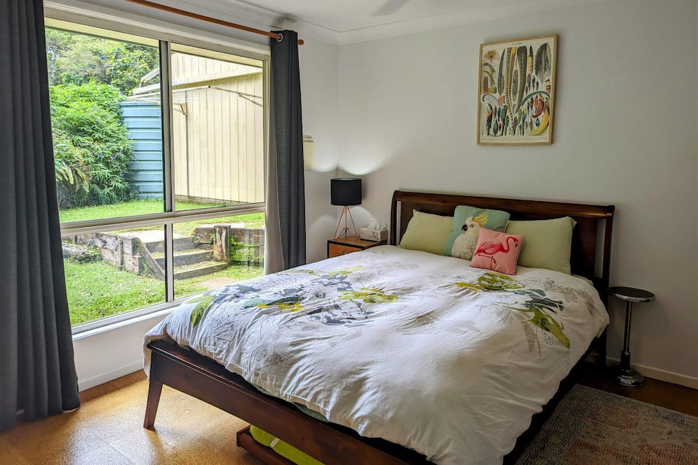 Photo of Others in Springbrook