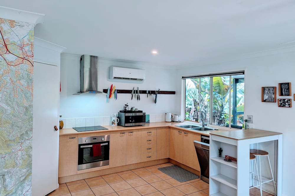 Photo of Others in Springbrook