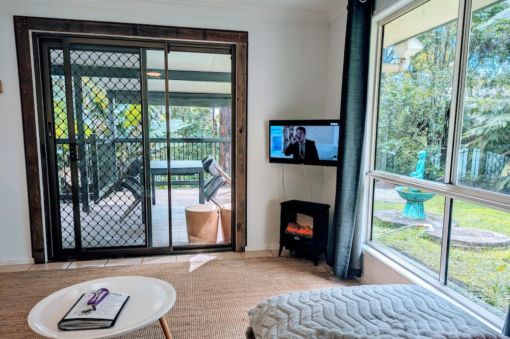 Photo of Livingroom in Springbrook