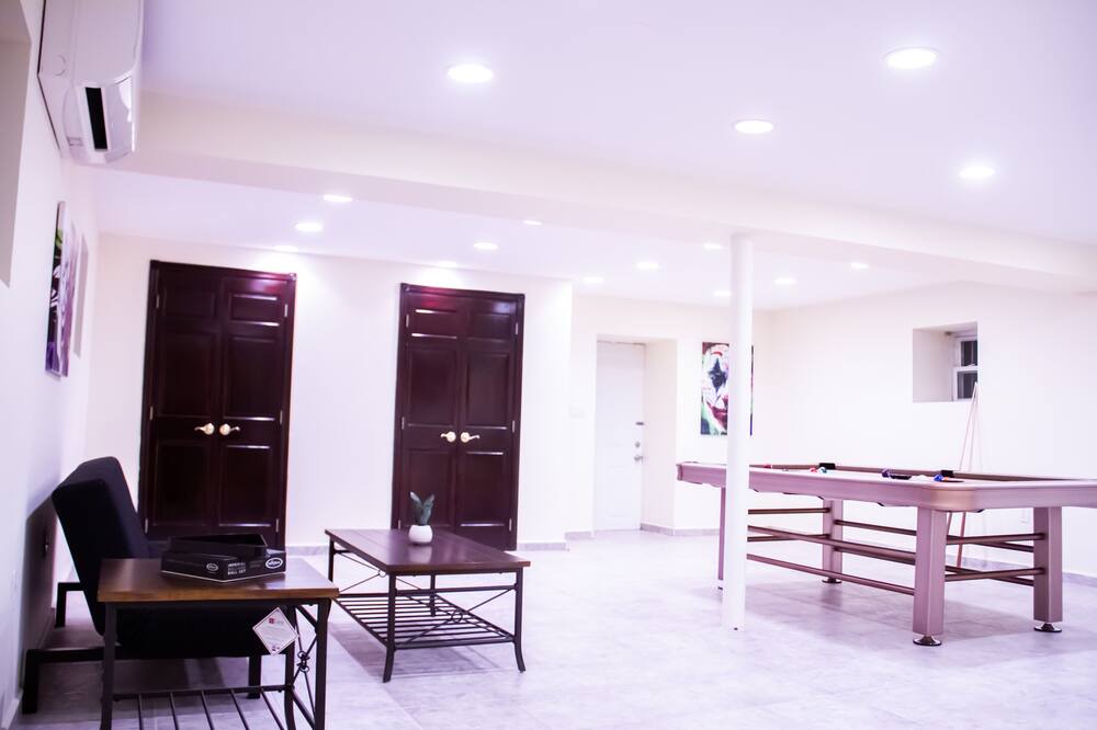 Photo of Others in Bergen Beach