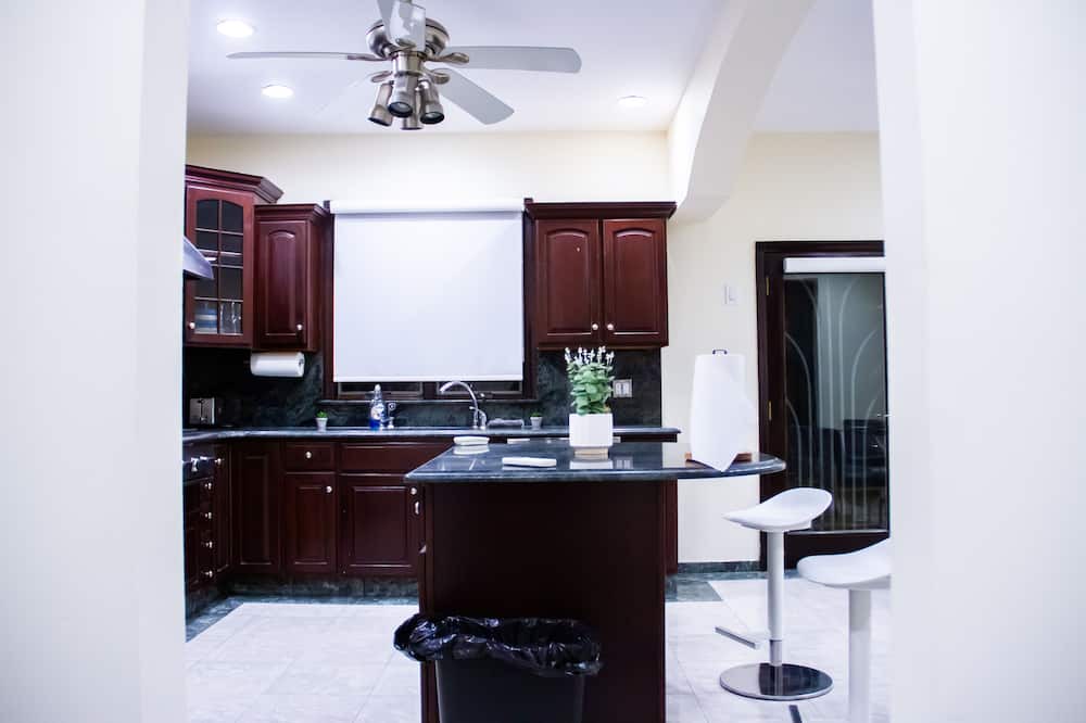 Photo of Others in Bergen Beach