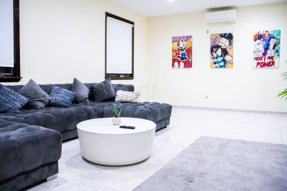 Photo of Others in Bergen Beach