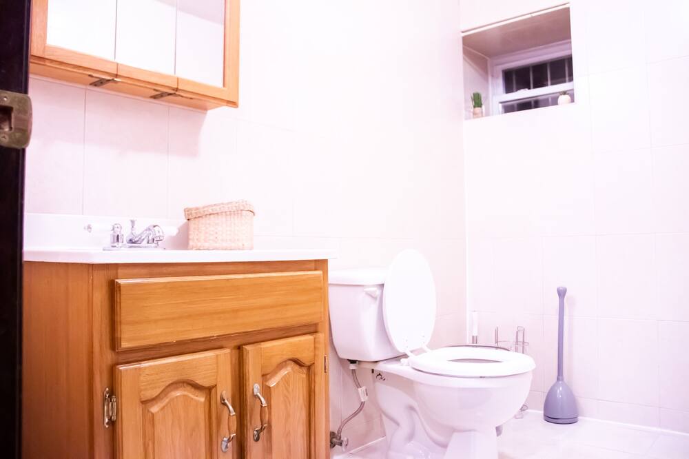 Photo of Bathroom in Bergen Beach