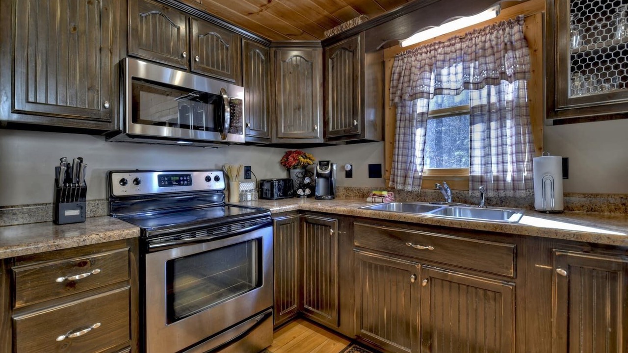 Photo of Kitchen in Eagle Mountain