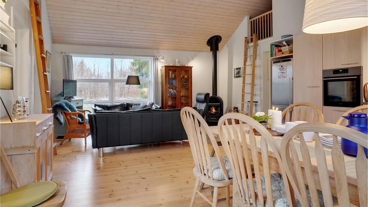 Photo of Kitchen in Skygge