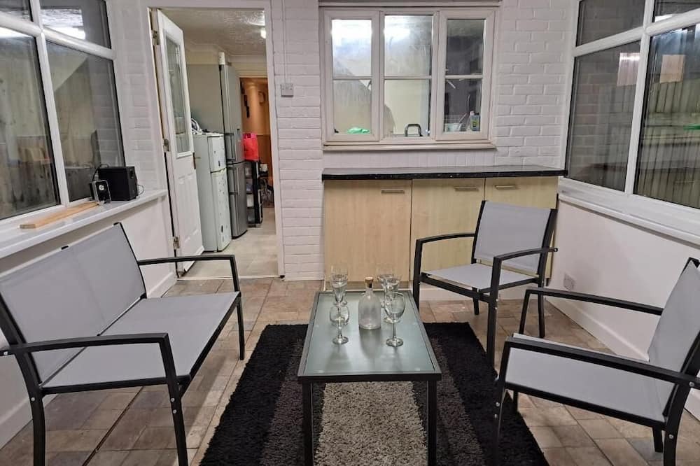 Photo of Others in Thamesmead