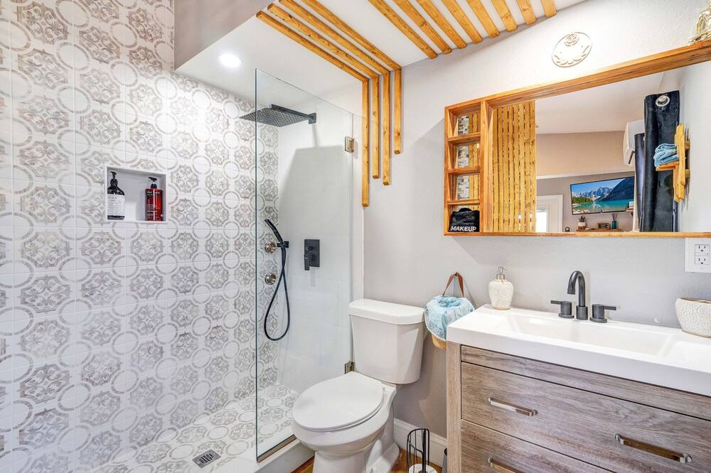 Photo of Bathroom in Conway