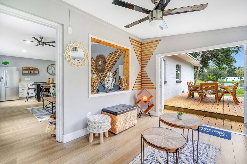 Photo of Others in Conway