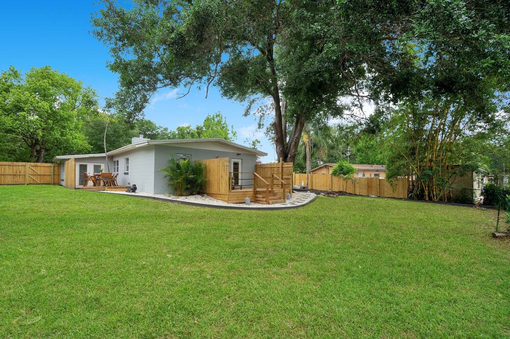 Photo of Outdoor in Conway