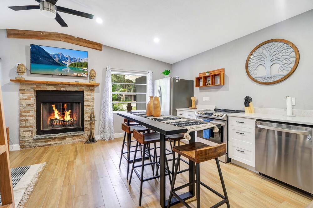 Photo of Others in Conway