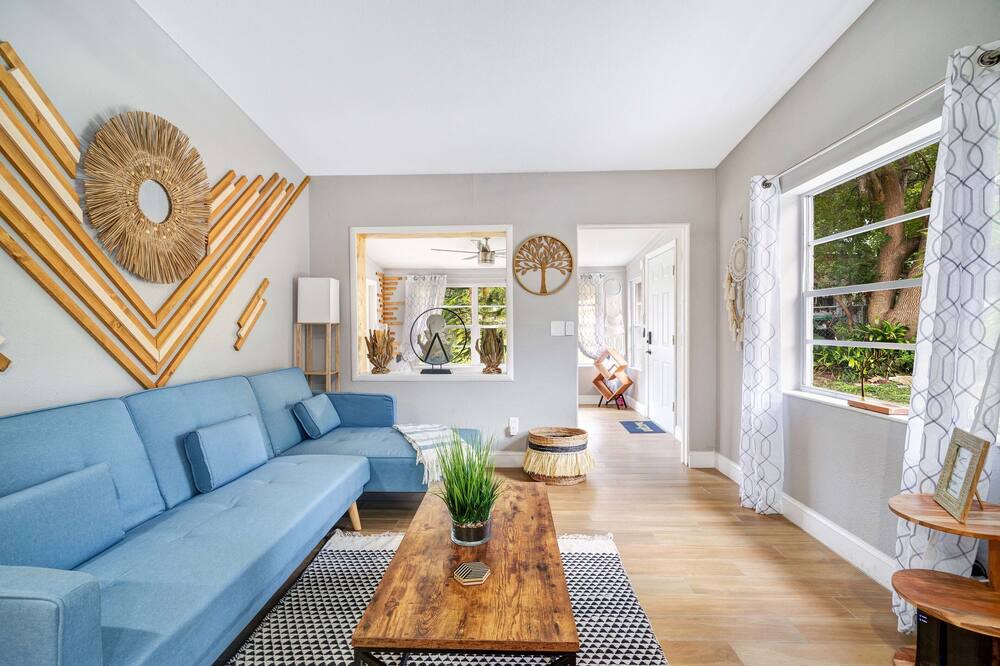 Photo of Others in Conway