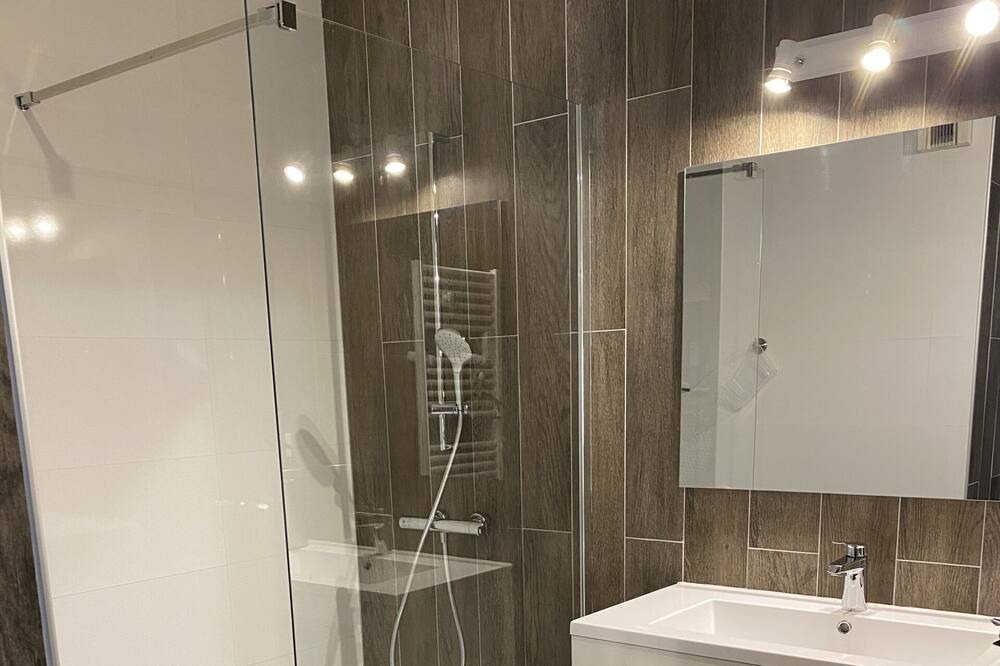 Photo of Bathroom in Bergerac