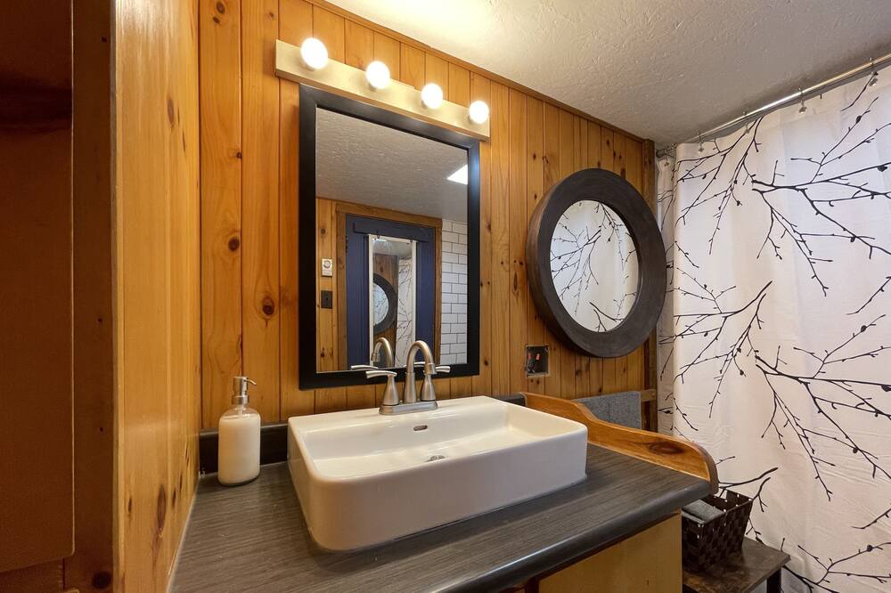 Photo of Bathroom in Saint-Faustin-Lac-Carre