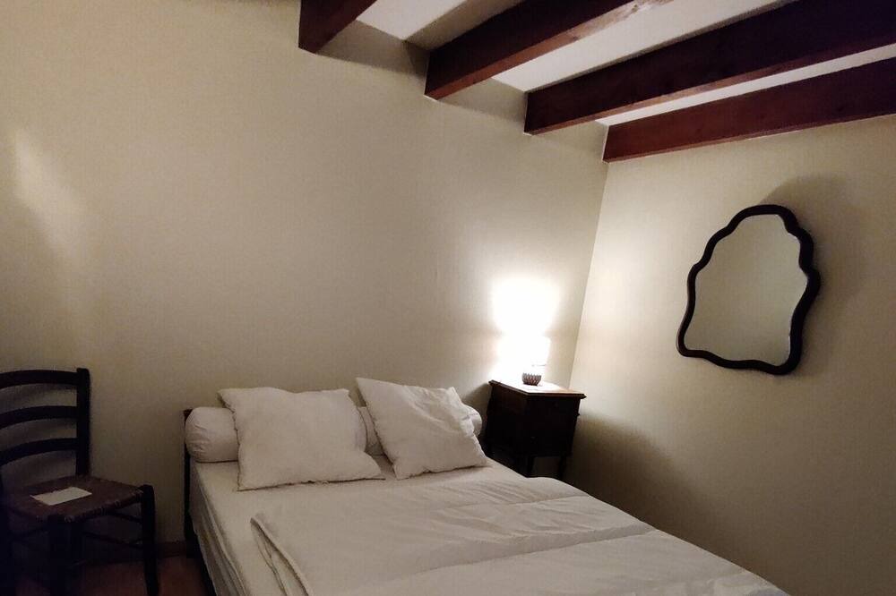 Photo of Bedroom in Latour-de-Carol