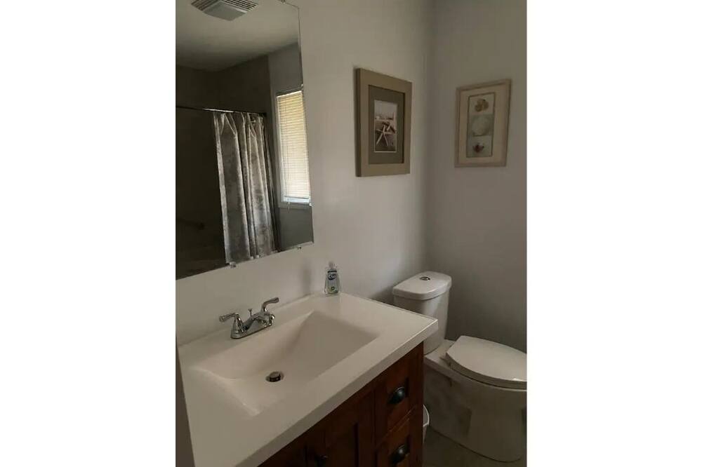 Photo of Bathroom in Georgetown