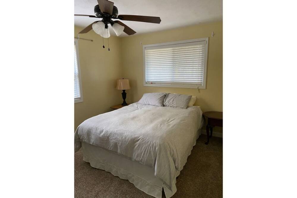 Photo of Bedroom in Georgetown