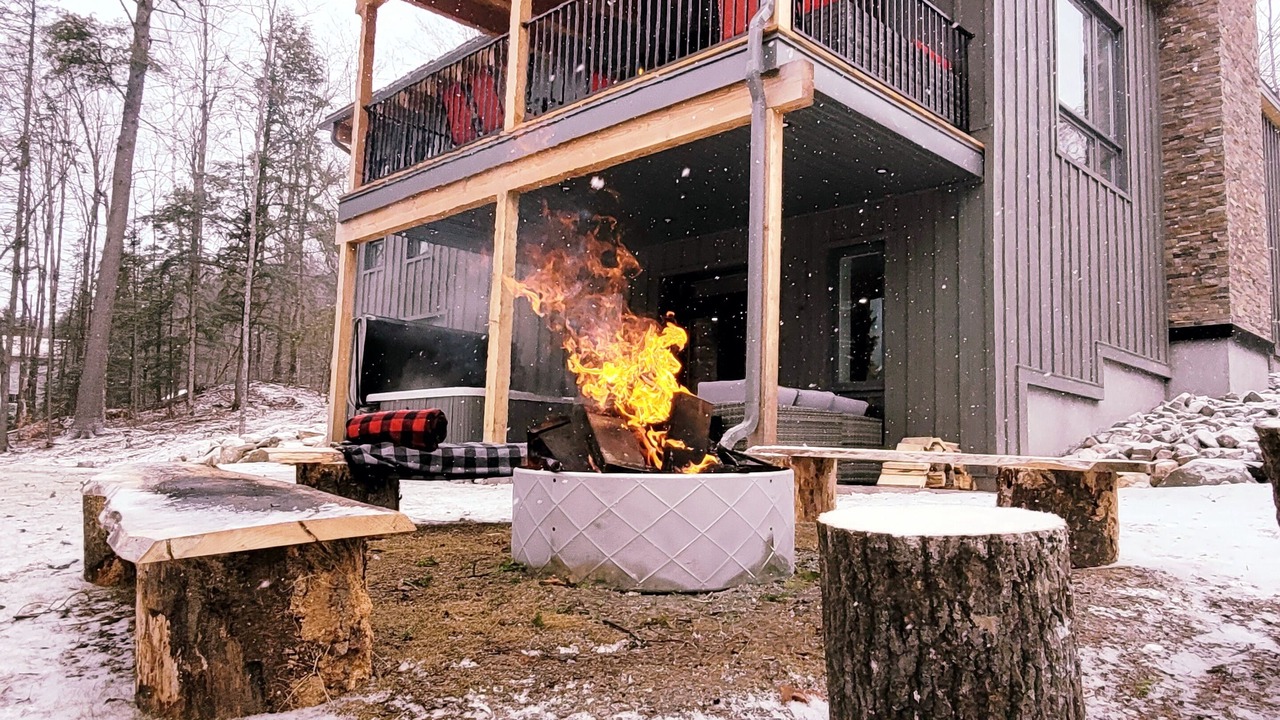 Photo of Patio Balcony in Val-des-Monts