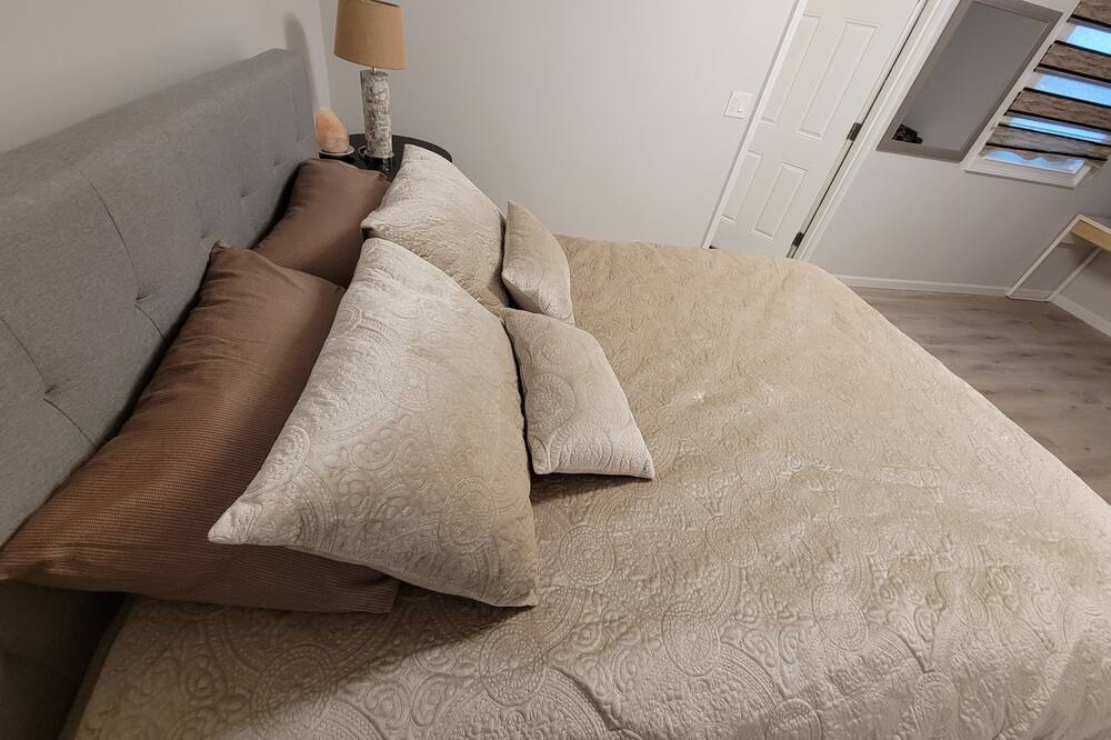 Photo of Bedroom in Melville
