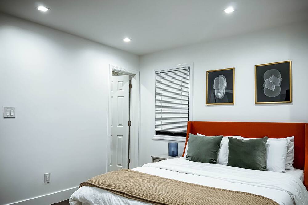 Photo of Bedroom in Queens