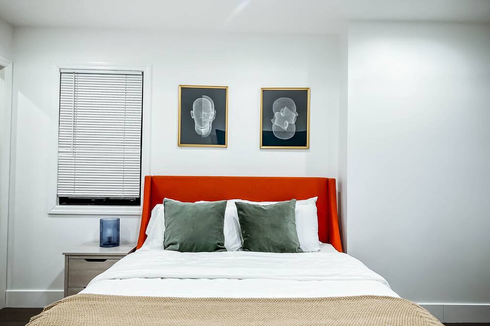 Photo of Bedroom in Queens