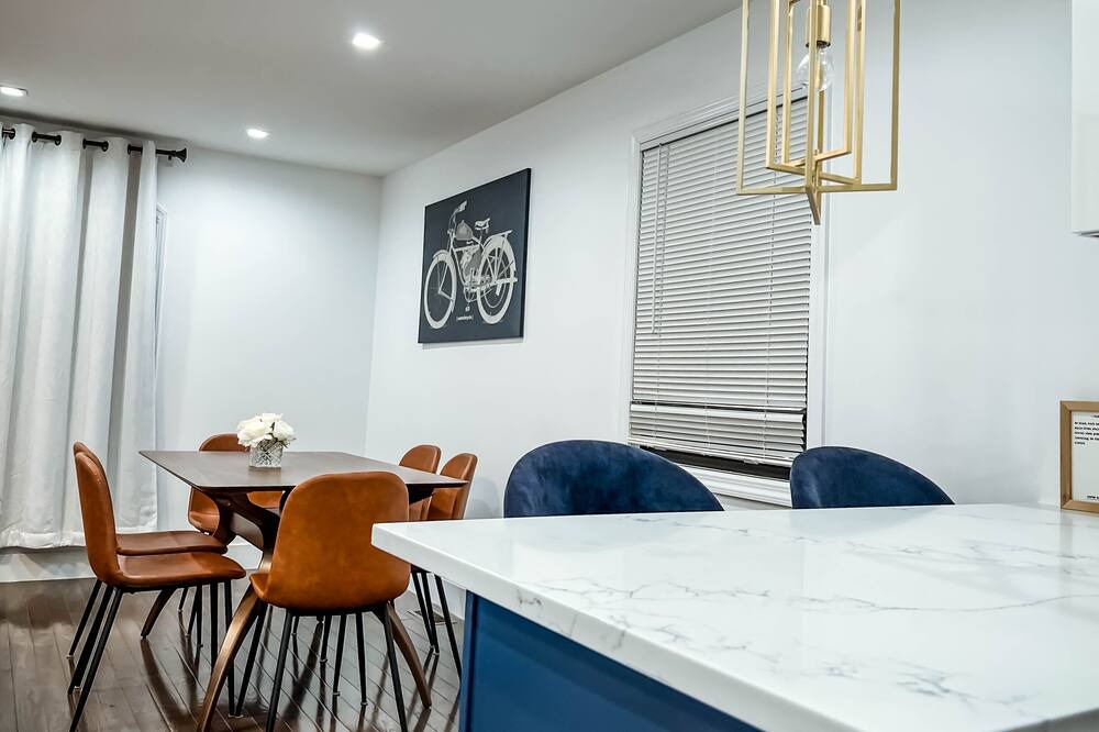 Photo of Bedroom in Queens