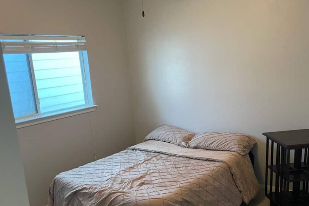 Photo of Bedroom in Central Southwest