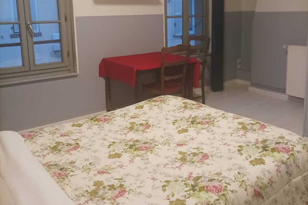 Photo of Bedroom in Dreux