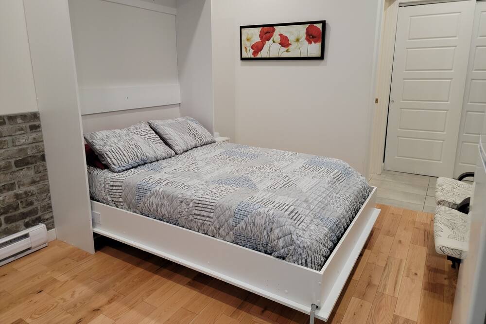 Photo of Bedroom in Rimouski