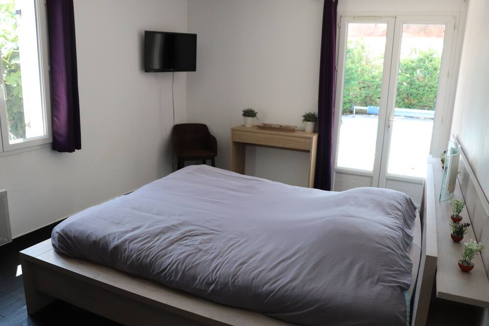 Photo of Bedroom in Ribaute-les-Tavernes