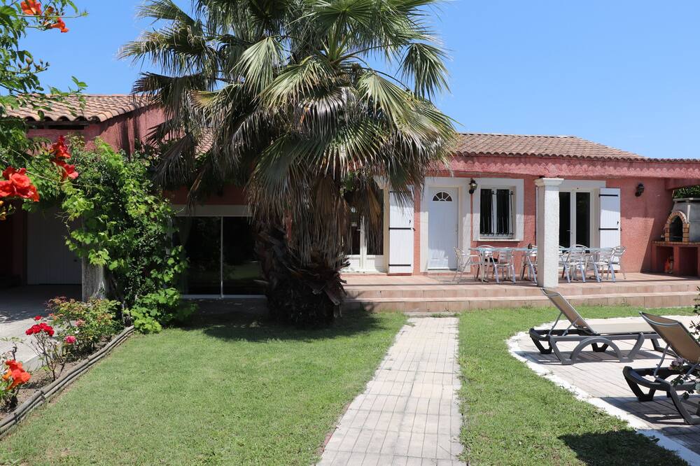 Photo of Outdoor in Ribaute-les-Tavernes