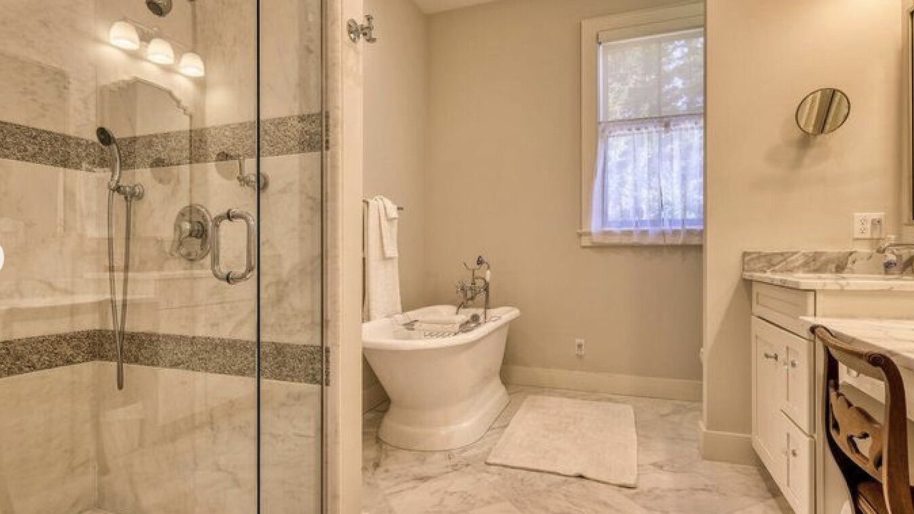 Photo of Bathroom in Stonington