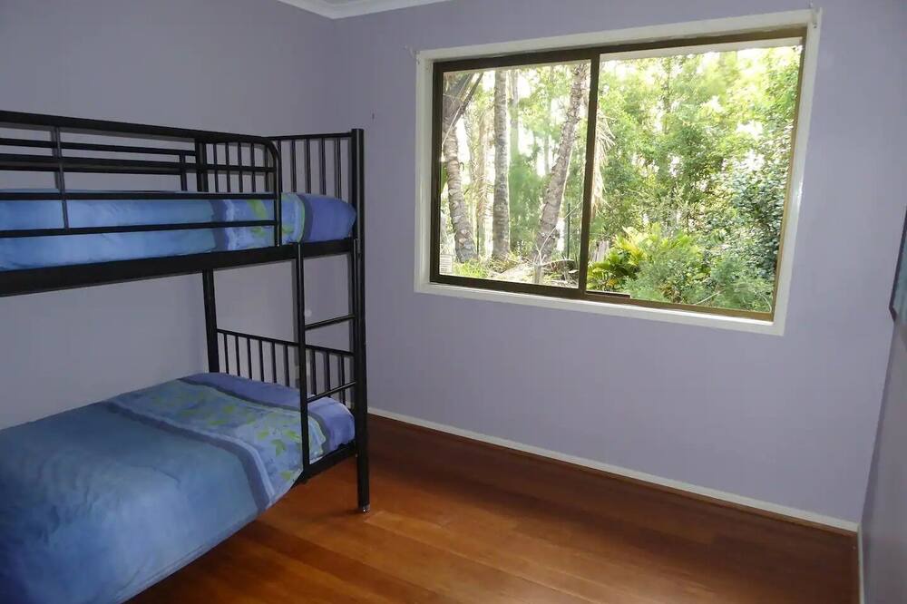 Photo of Bedroom in Landsborough