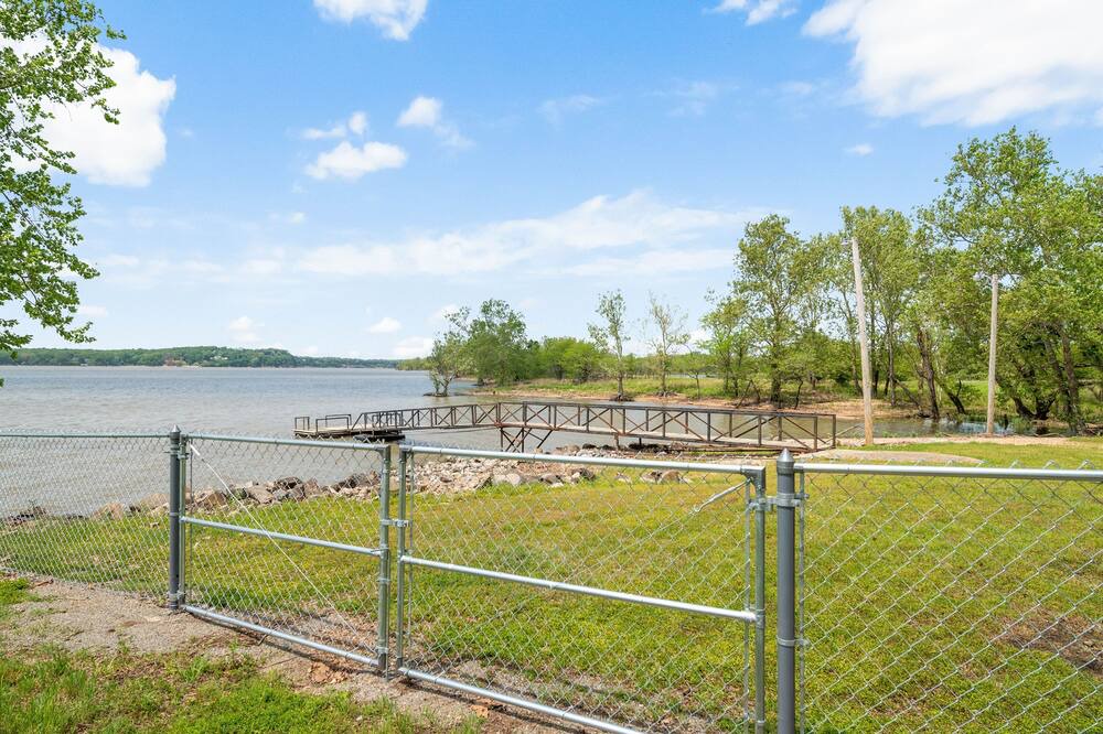 Photo of Outdoor in Moodys