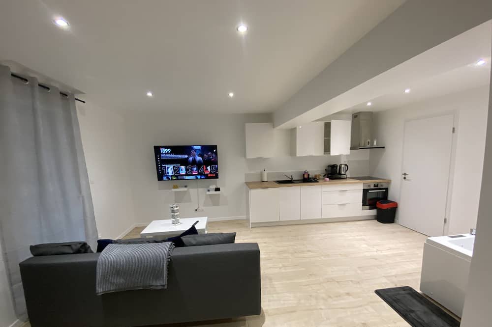 Photo of Others in Niedermodern