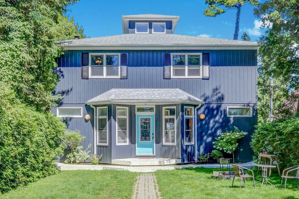 Photo of Outdoor in Rosedale