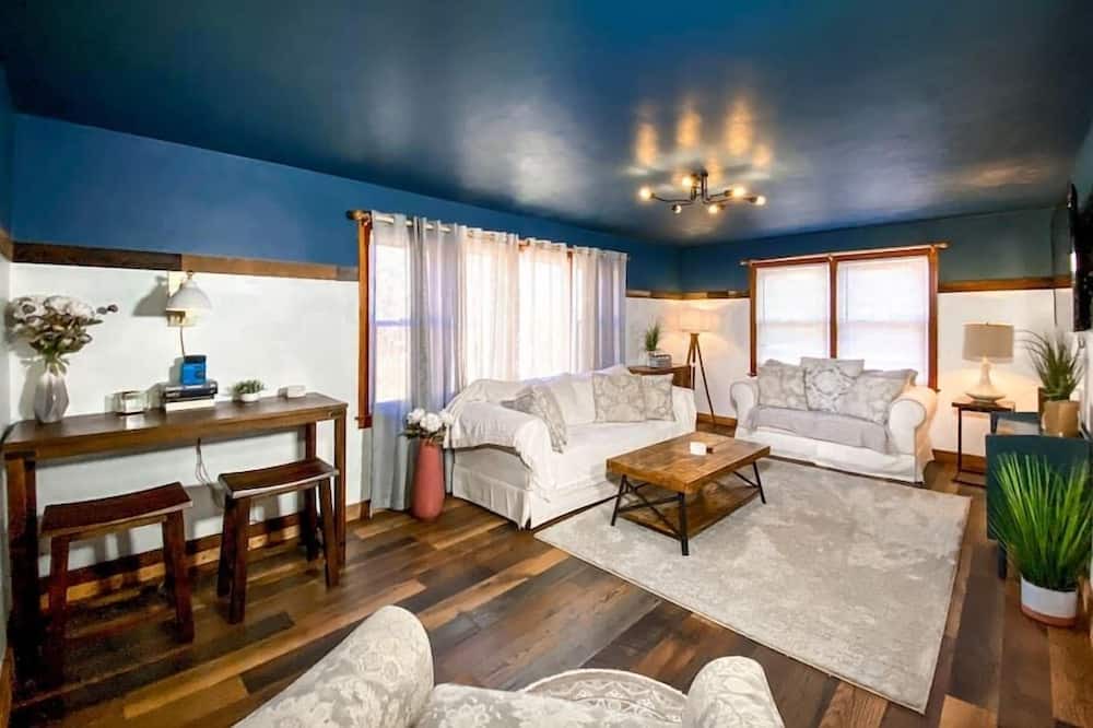 Photo of Others in Plantsville