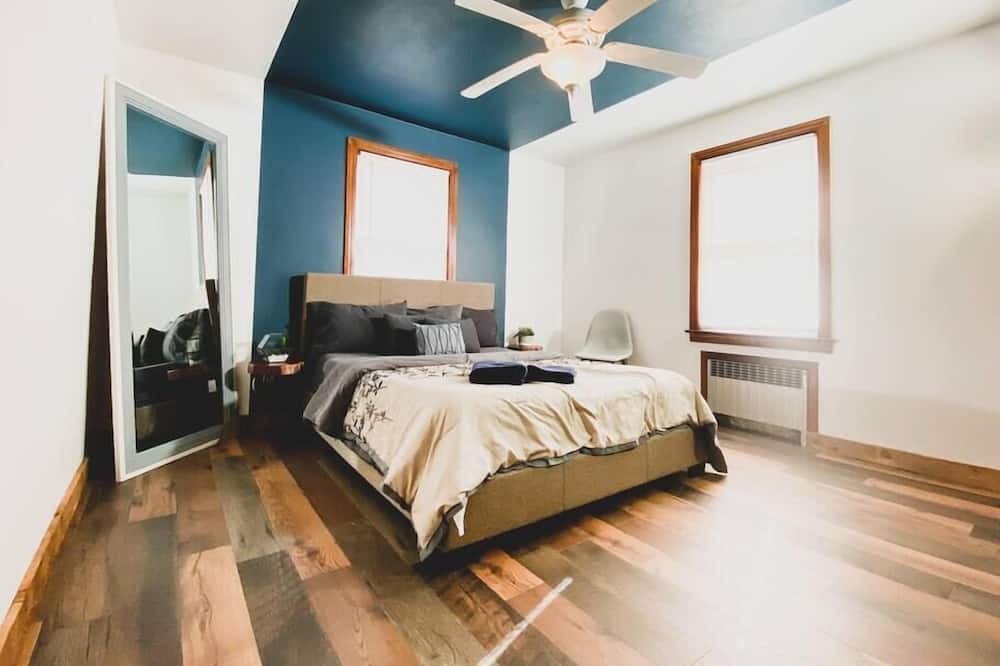 Photo of Others in Plantsville