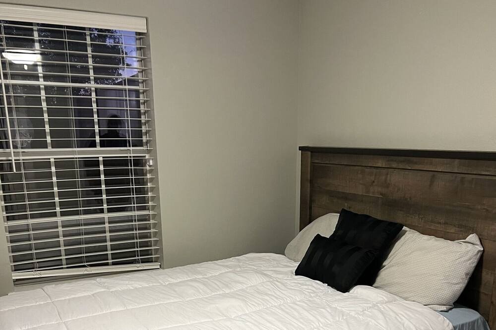 Photo of Bedroom in Wichita Falls