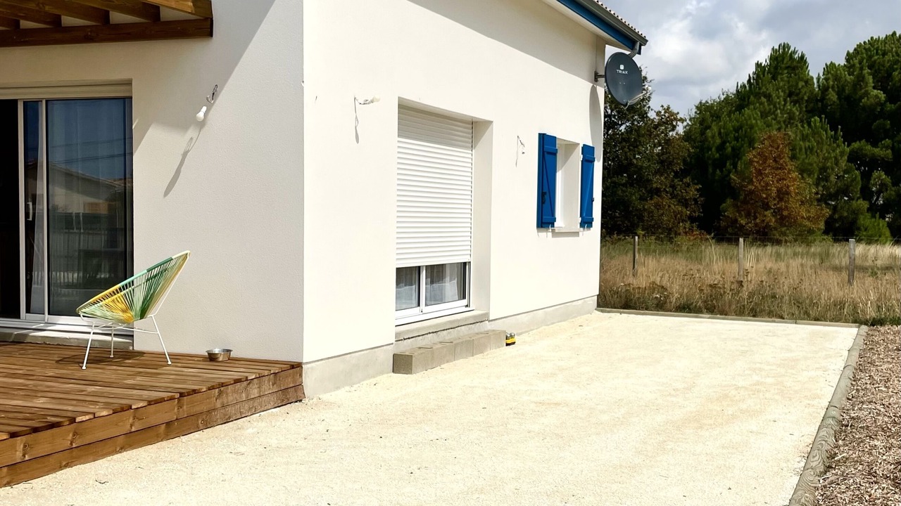 Photo of Outdoor in Talais