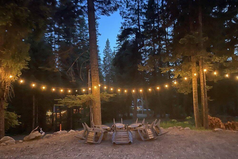 Photo of Others in Roslyn Ridge