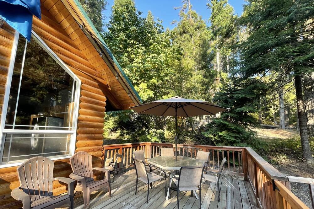 Photo of Others in Roslyn Ridge