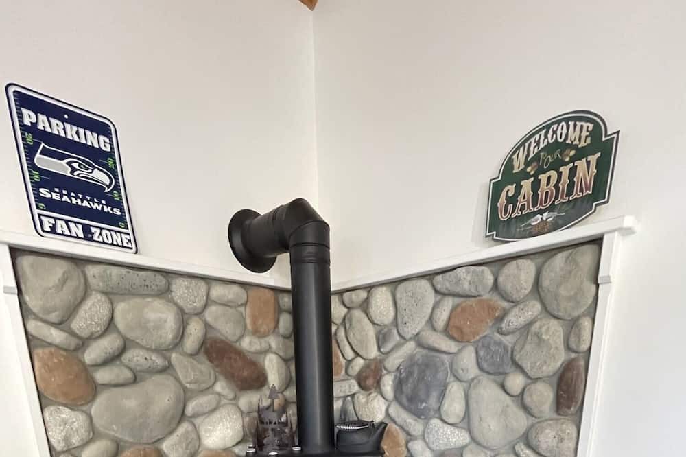 Photo of Others in Roslyn Ridge