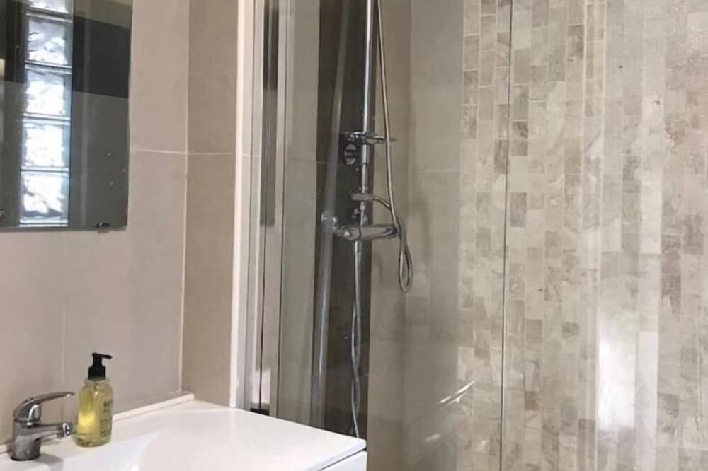 Photo of Bathroom in Mauguio